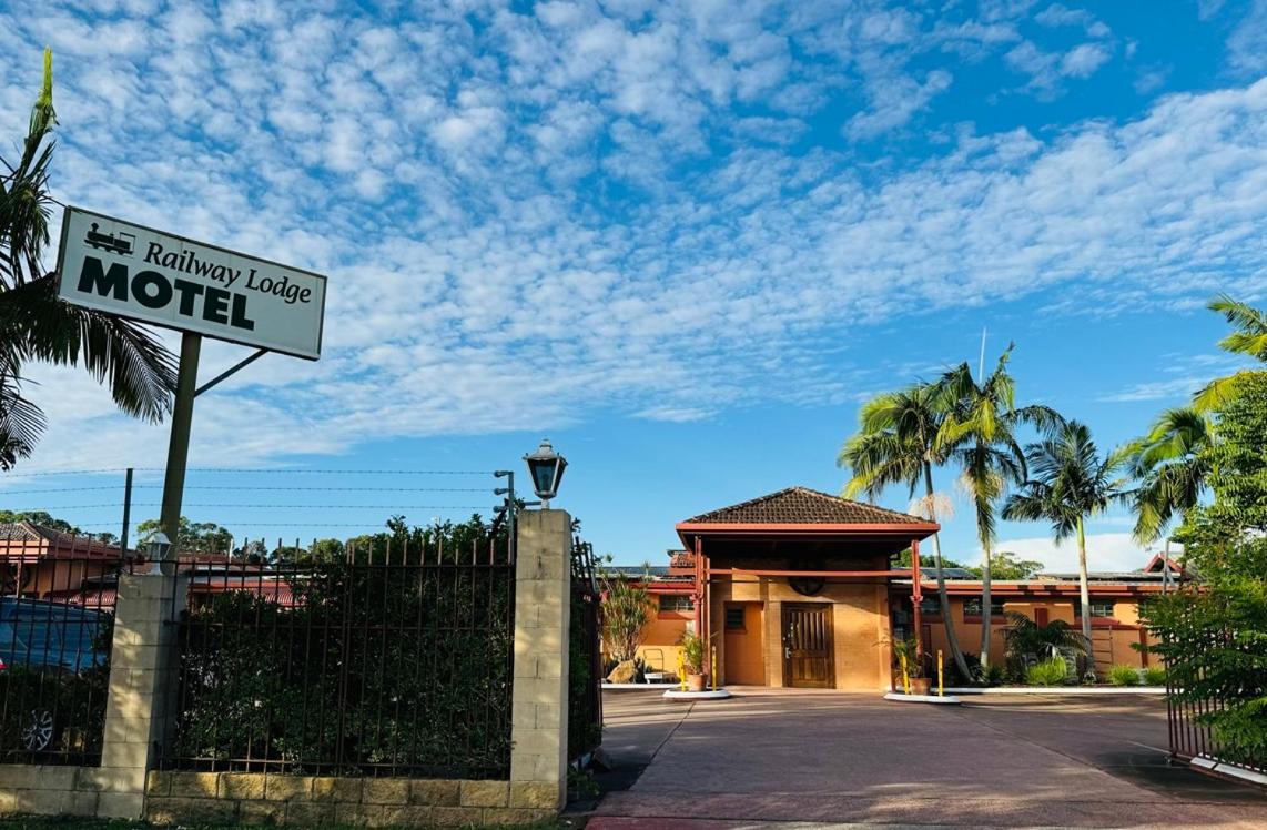 A Railway Lodge Taree Exterior foto